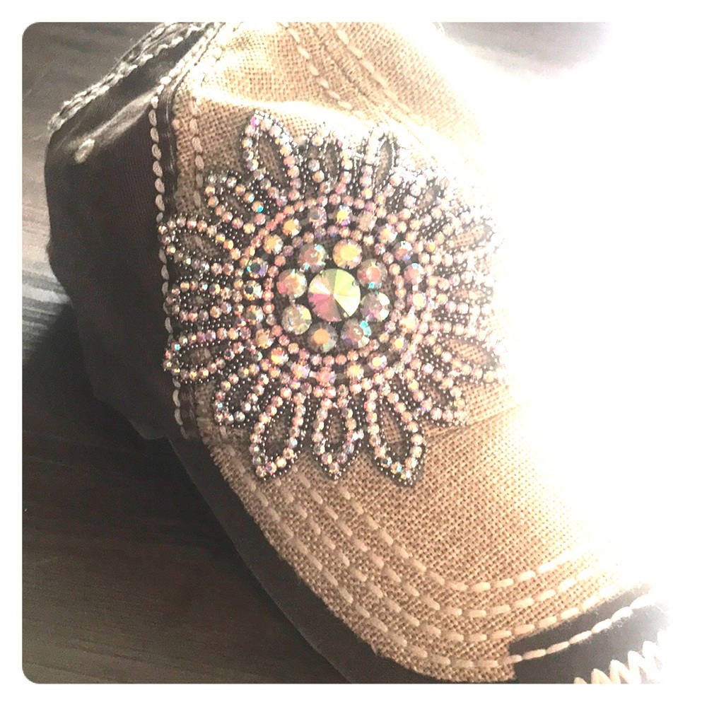 Sequined ball cap